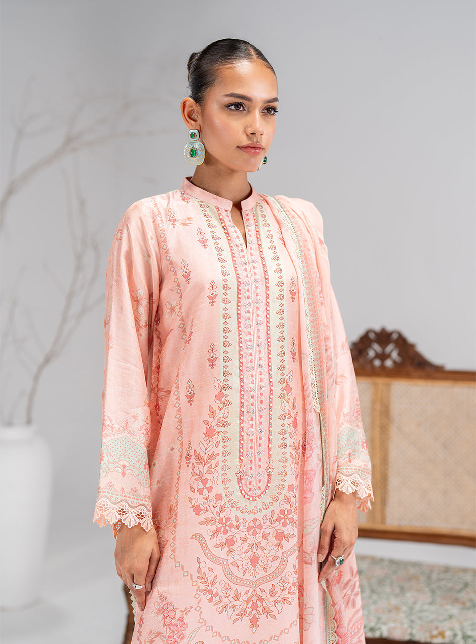 Zainab Chottani | Luxe Pret 25 | Eshe by Zainab Chottani - Designer Dress  - Type : Ladies Clothes - Available at Libayah - 100% Original 