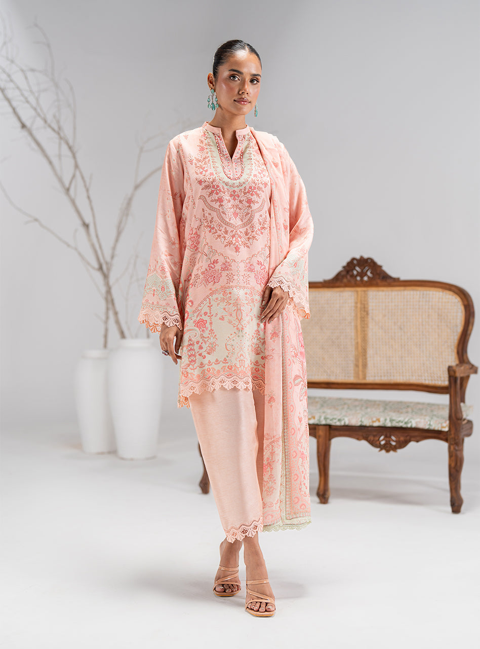 Zainab Chottani | Luxe Pret 25 | Eira by Zainab Chottani - Designer Dress  - Type : Ladies Clothes - Available at Libayah - 100% Original 