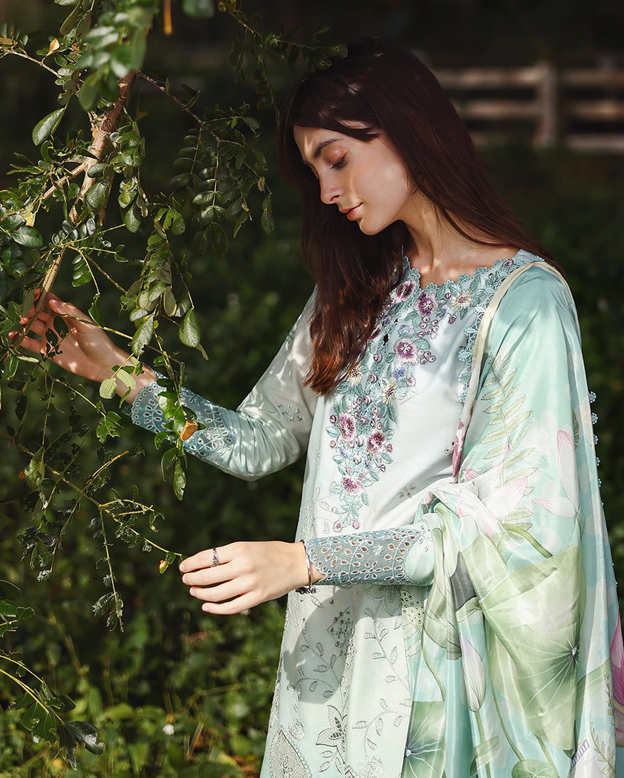 Mushq | Solace Ombre Chikankari | Tranquil Muse - by Libayah - Registered Vendor of : Mushq - 100% Original Designer Dress