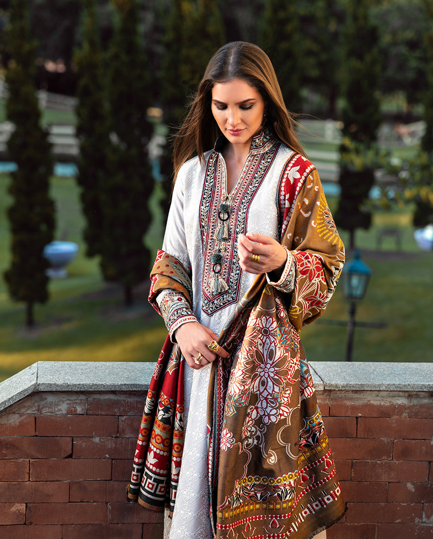 Tuscan Dawn – authentic Pakistani dress from the Mushq Winter Broadway 25 collection for women in the UK.