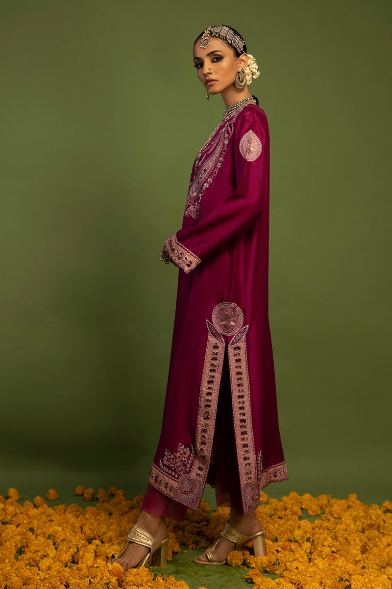 Wardha Saleem | Luxury Pret Traditional Wear | SAANJH - PURE SILK (2 PC) by Wardha Saleem - Designer Dress - Type: Ladies Clothes - Available at Libayah - 100% Original