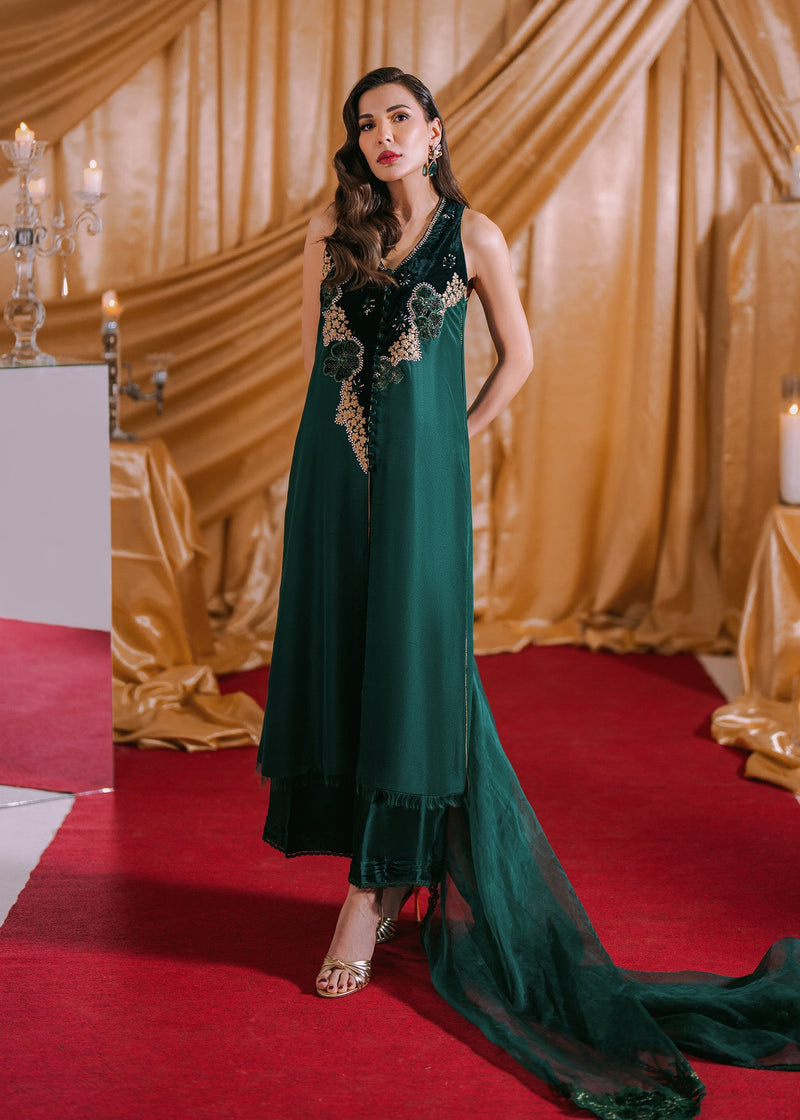 Umsha | Makhmal Winter Faves 24 |  Treetop by Umsha - Designer Dress - Type: Ladies Clothes - Available at Libayah - 100% Original