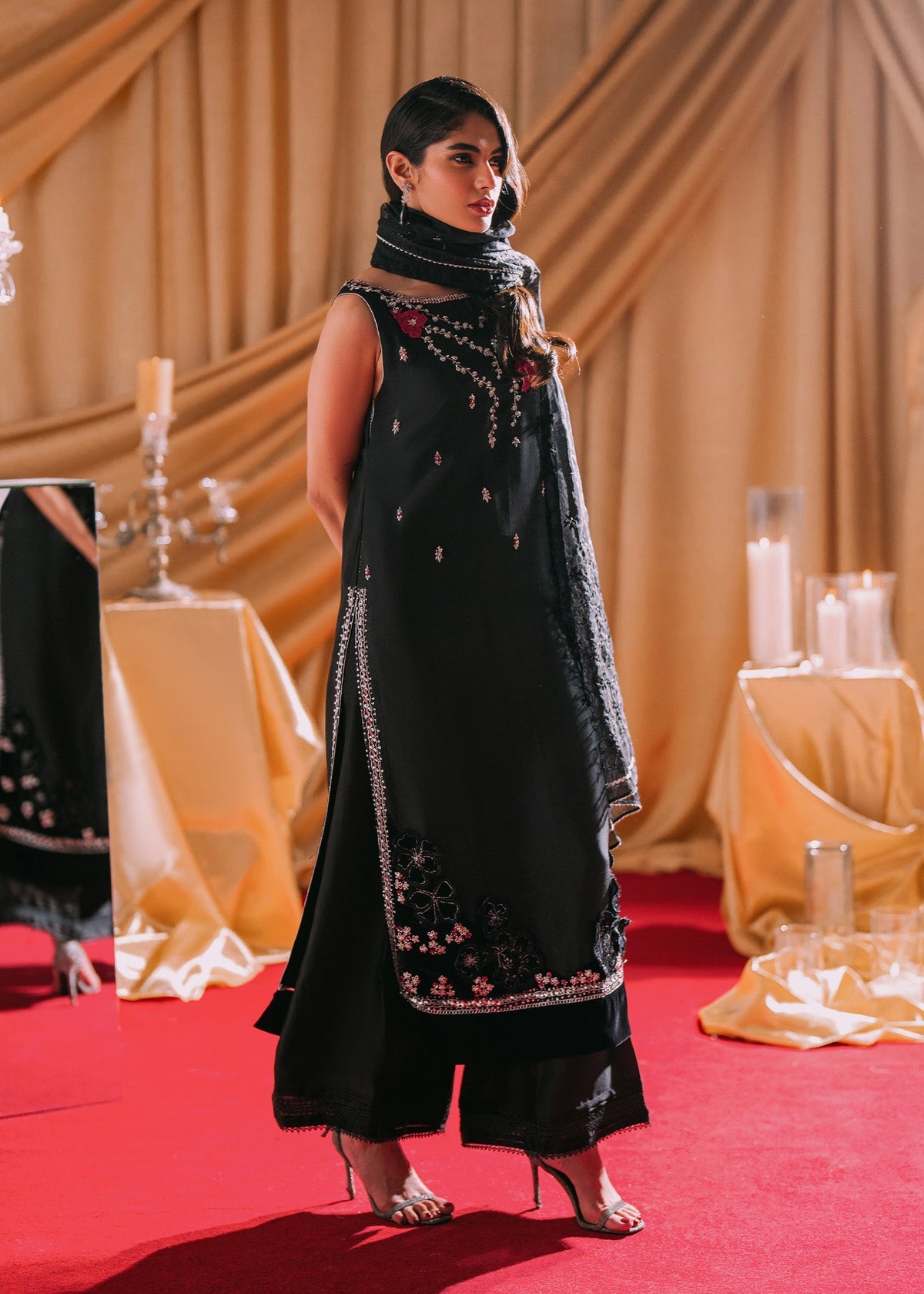 Umsha | Makhmal Winter Faves 24 |  Smoked Pearl by Umsha - Designer Dress - Type: Ladies Clothes - Available at Libayah - 100% Original