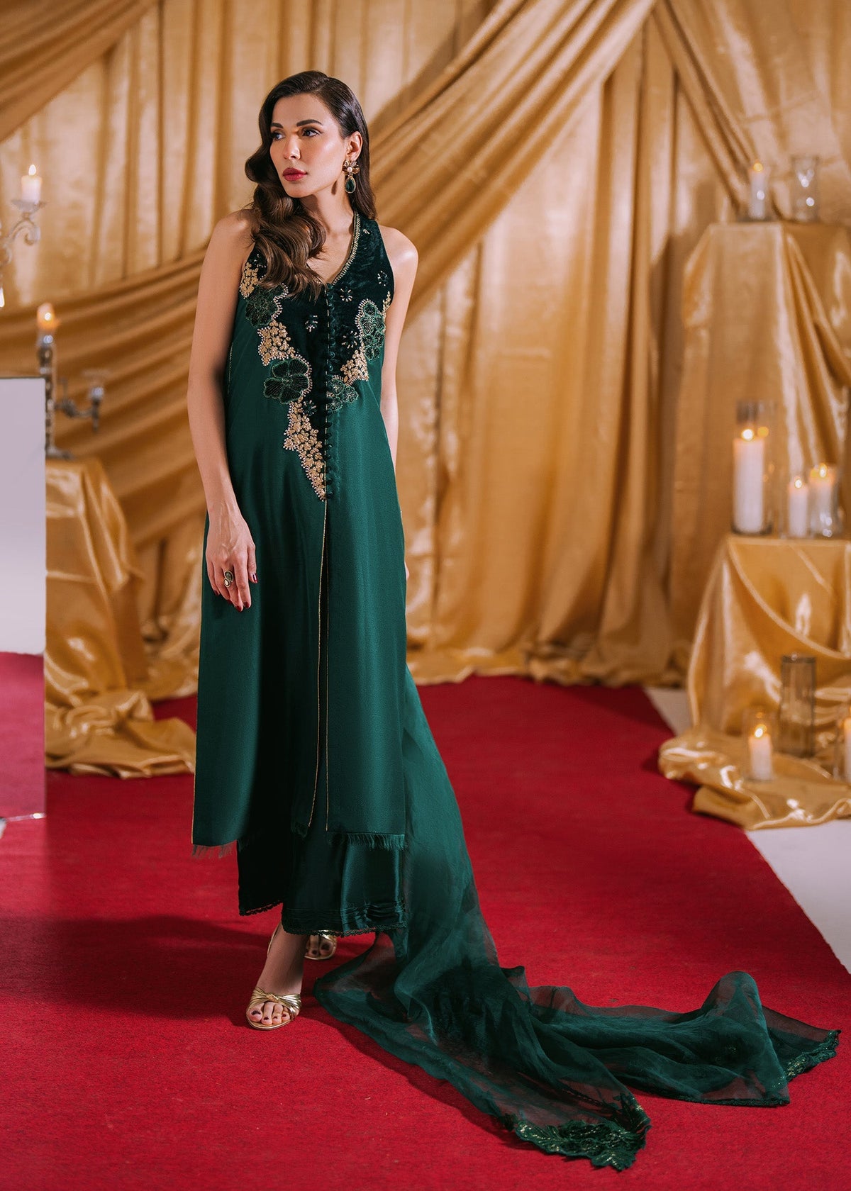 Umsha | Makhmal Winter Faves 24 |  Treetop by Umsha - Designer Dress - Type: Ladies Clothes - Available at Libayah - 100% Original