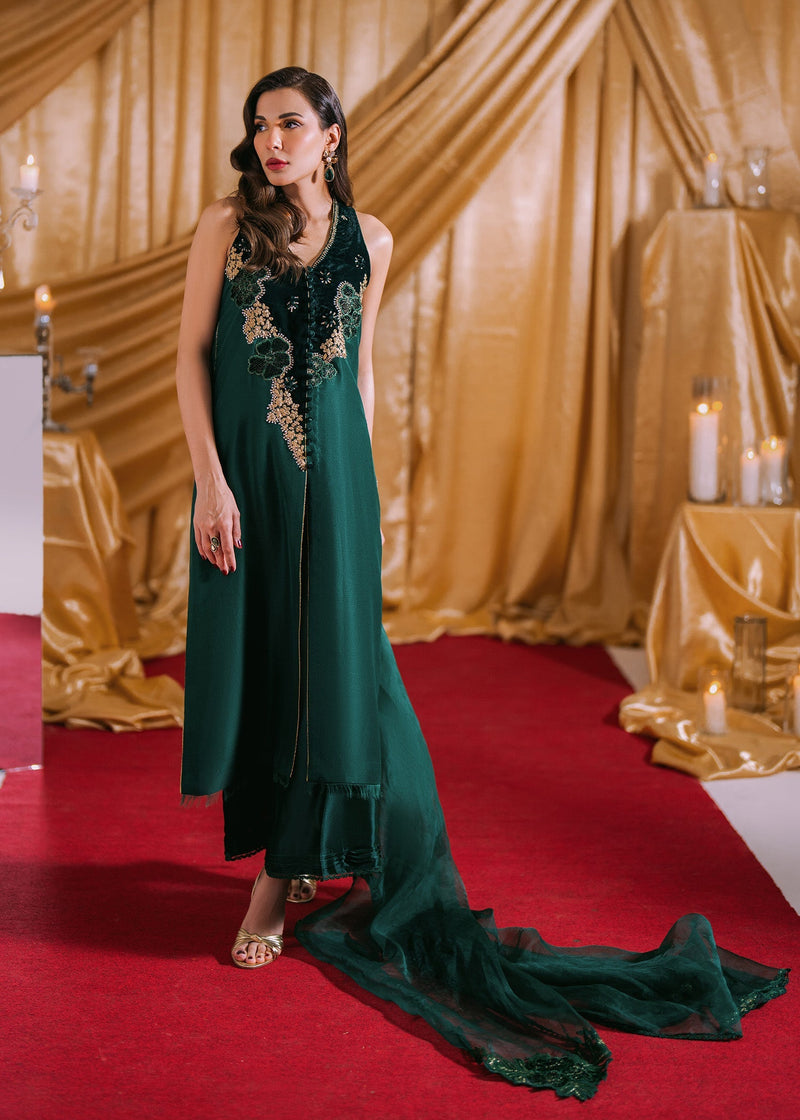 Umsha | Makhmal Winter Faves 24 |  Treetop by Umsha - Designer Dress - Type: Ladies Clothes - Available at Libayah - 100% Original