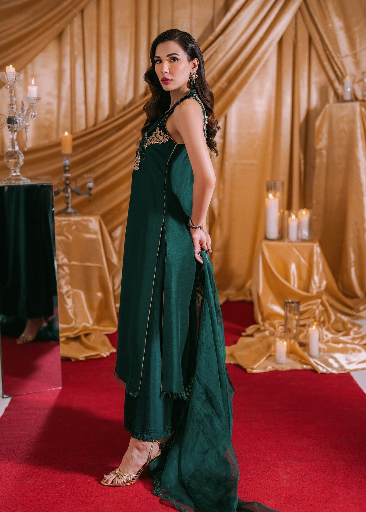 Umsha | Makhmal Winter Faves 24 |  Treetop by Umsha - Designer Dress - Type: Ladies Clothes - Available at Libayah - 100% Original