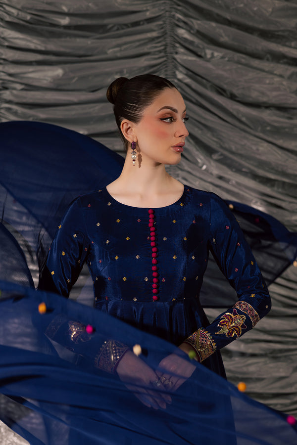 FF-67 – authentic Pakistani formal dress from the Vanya Golden Hour collection for women in the UK.