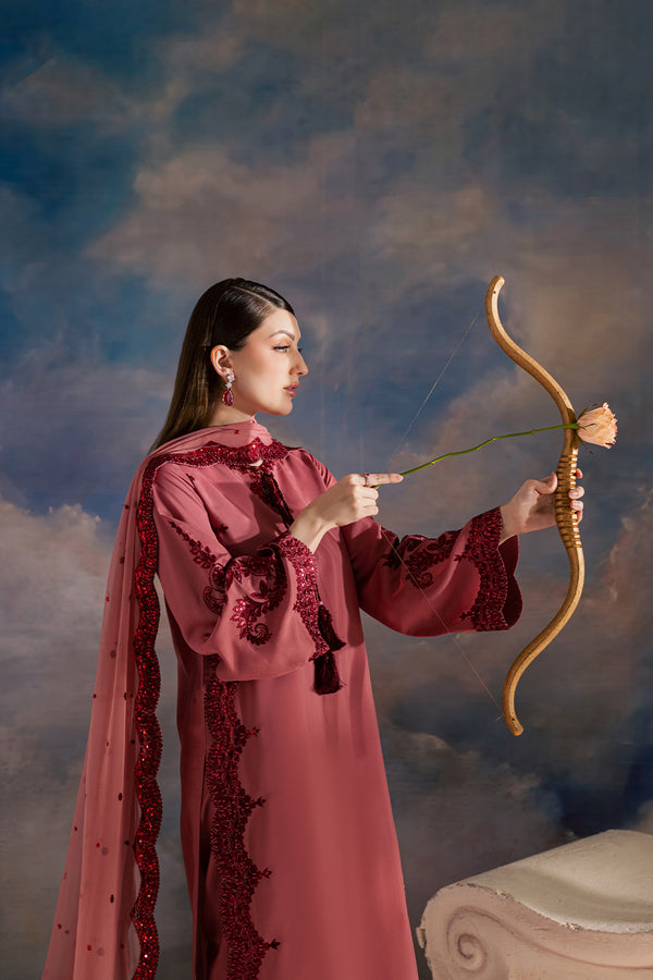 FF-63 – authentic Pakistani formal dress from the Vanya Golden Hour collection for women in the UK.