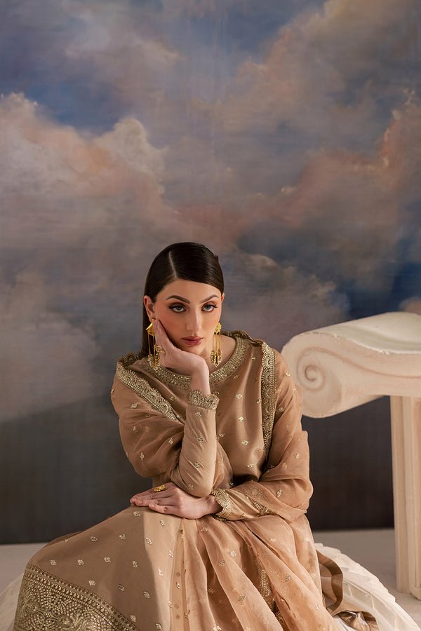 FF-68 – authentic Pakistani formal dress from the Vanya Golden Hour collection for women in the UK.