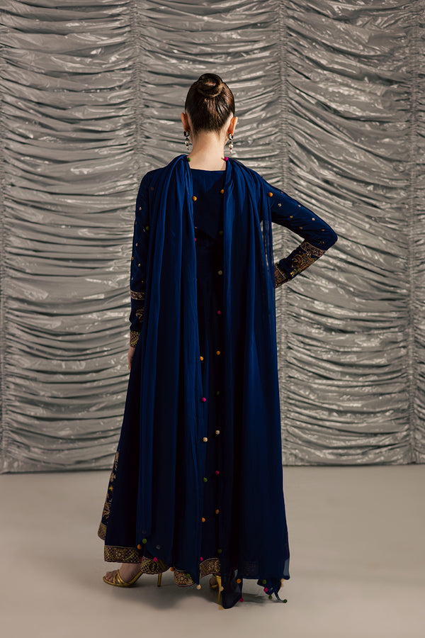 FF-67 – authentic Pakistani formal dress from the Vanya Golden Hour collection for women in the UK.
