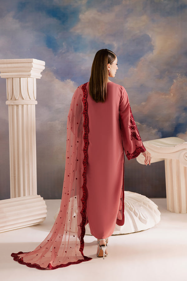 FF-63 – authentic Pakistani formal dress from the Vanya Golden Hour collection for women in the UK.