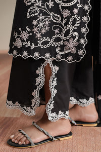 Cross Stitch | Mahiri Embroidered Collection 26 | NOIR CANVAS by Cross Stitch - Designer Dress  - Type : Ladies Clothes - Available at Libayah - 100% Original 