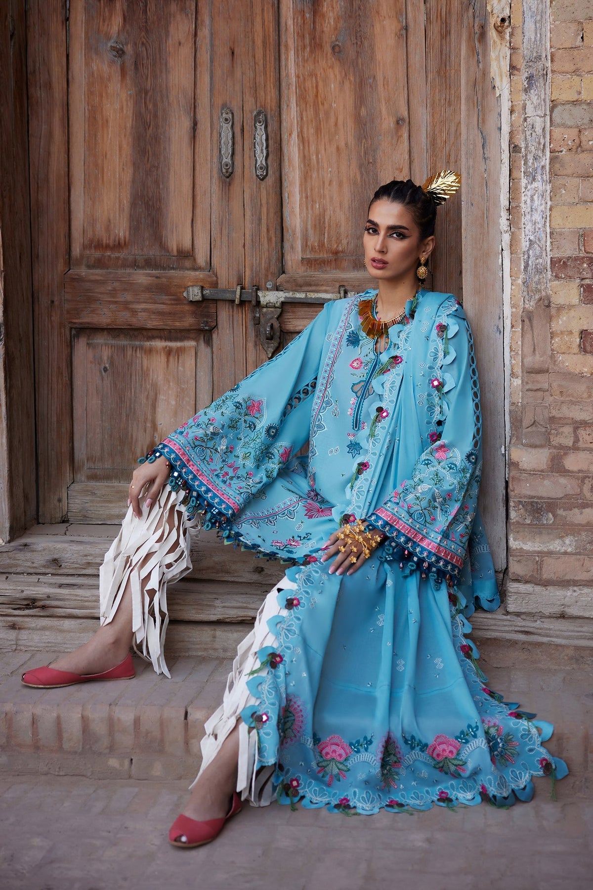 Elan | Luxury Lawn 25 | ISLA BLEU (EL25-11 A) by Elan - Designer Dress - Type: Ladies Clothes - Available at Libayah - 100% Original