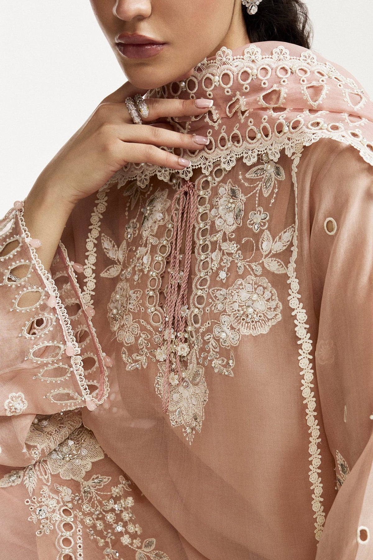 Elan | Vital Ornee | FLEUR DE ROSE (EV-21358)