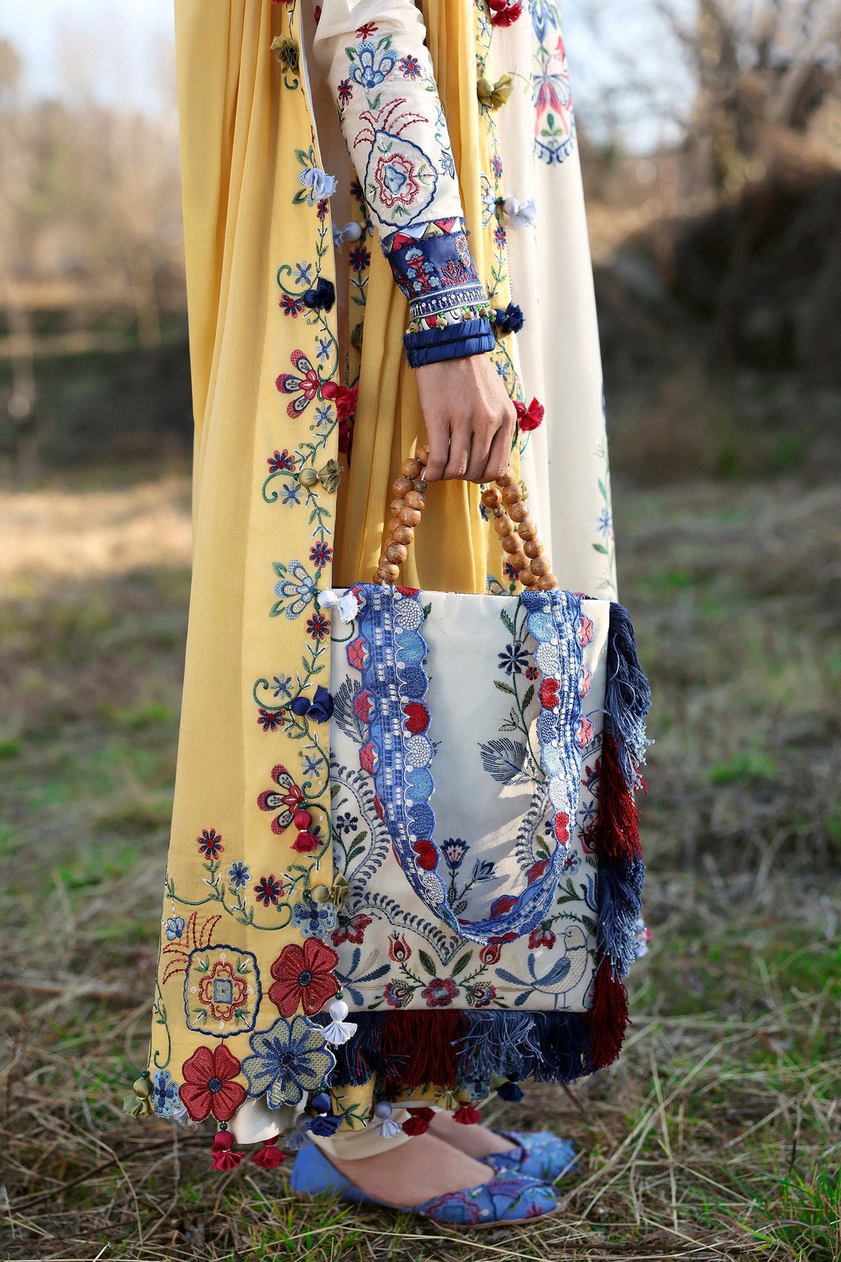 Zaha | Lawn 25 | KASHUR (ZL25-11 B) by Zaha - Designer Dress - Type: Ladies Clothes - Available at Libayah - 100% Original