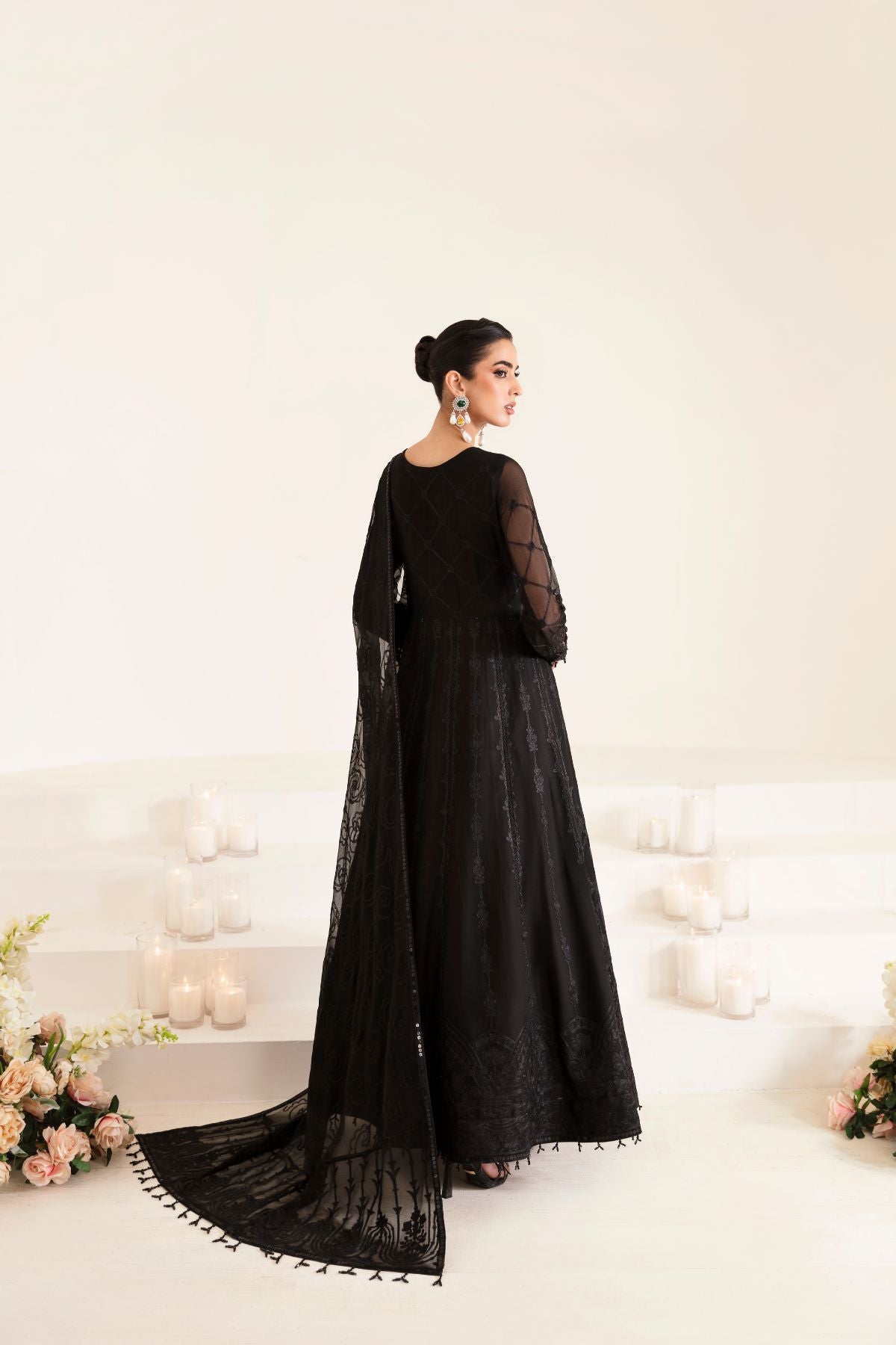 Alizeh | Formals Collection | AF-UF-9027-SIYAH by Alizeh - Designer Dress - Type: Ladies Clothes - Available at Libayah - 100% Original