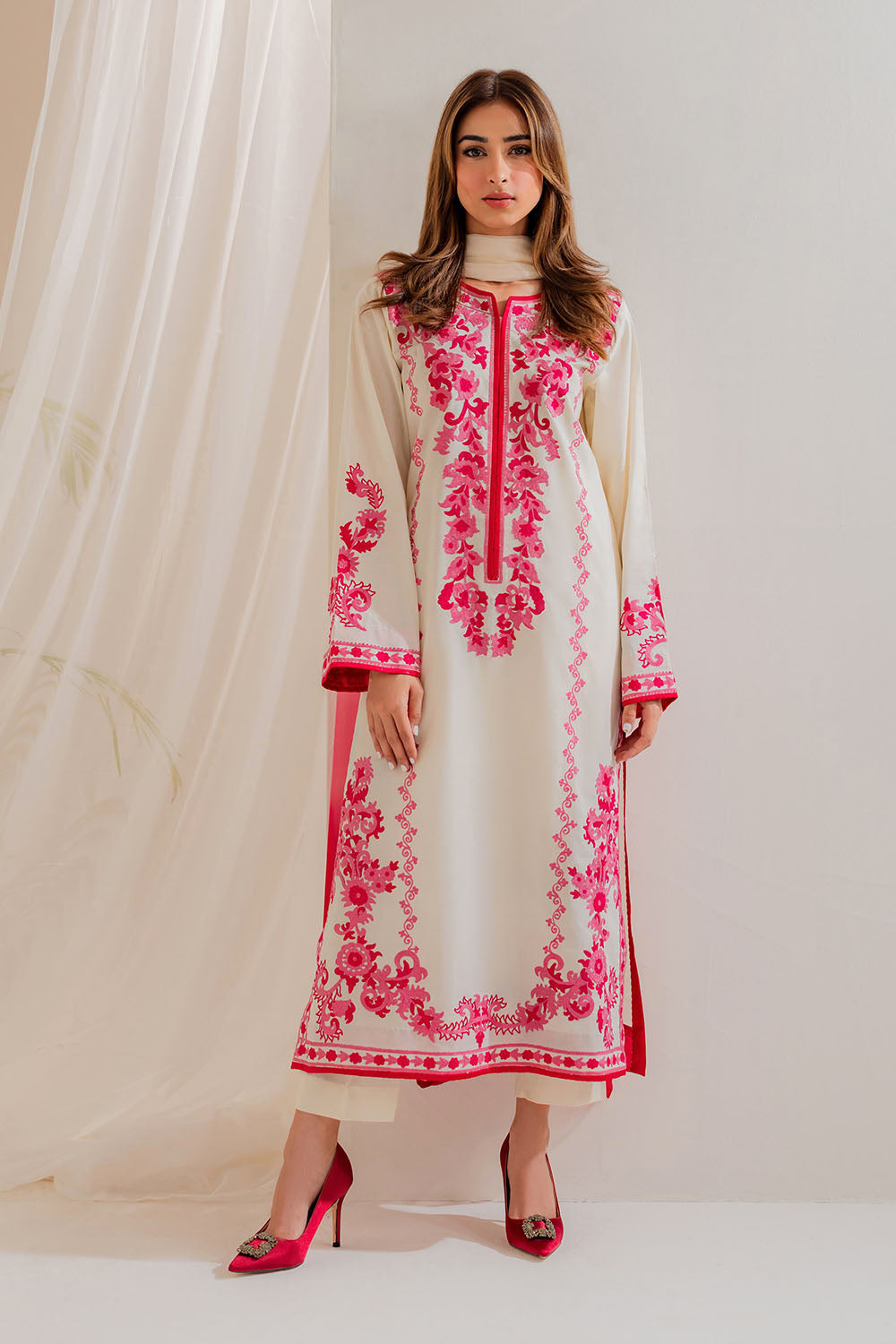 Vintage | Celine Luxe | Selina by Vintage - Designer Dress  - Type : Ladies Clothes - Available at Libayah - 100% Original 