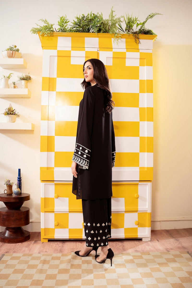 Vintage | Fall Essentials 24 | Quartz by Vintage - Designer Dress - Type: Luxury - Available at Libayah - 100% Original