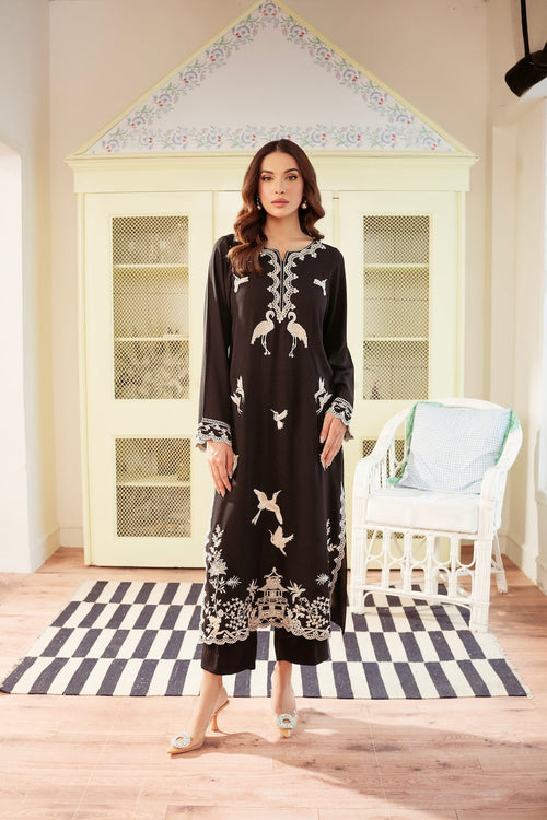 Vintage | Fall Essentials 24 | Amavi by Vintage - Designer Dress - Type: Luxury - Available at Libayah - 100% Original