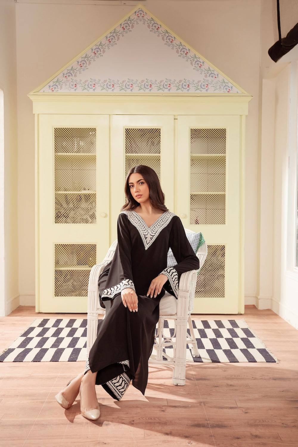 Vintage | Fall Essentials 24 | Mirage by Vintage - Designer Dress - Type: Luxury - Available at Libayah - 100% Original