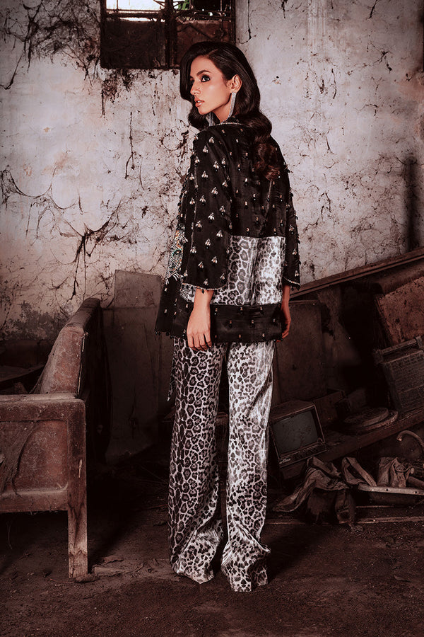 Wardha Saleem | Starlit Collection | TALIA by Wardha Saleem - Designer Dress - Type: Ladies Clothes - Available at Libayah - 100% Original