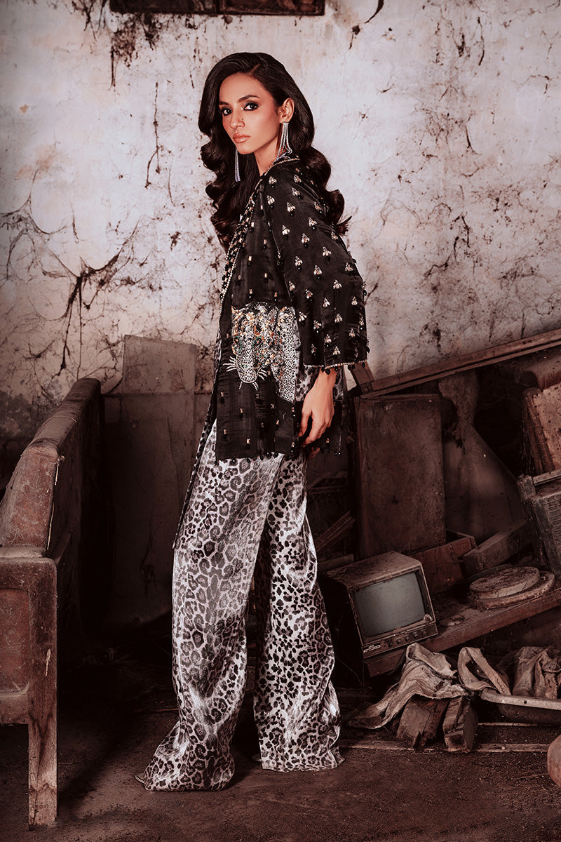 Wardha Saleem | Starlit Collection | TALIA by Wardha Saleem - Designer Dress - Type: Ladies Clothes - Available at Libayah - 100% Original