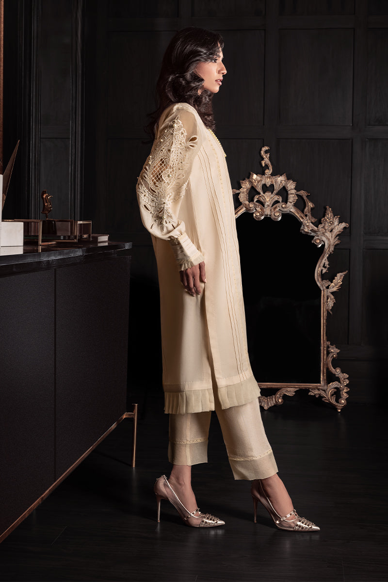 Wardha Saleem | Zimal Silk Edit | Alara by Wardha Saleem - Designer Dress  - Type : Ladies Clothes - Available at Libayah - 100% Original 