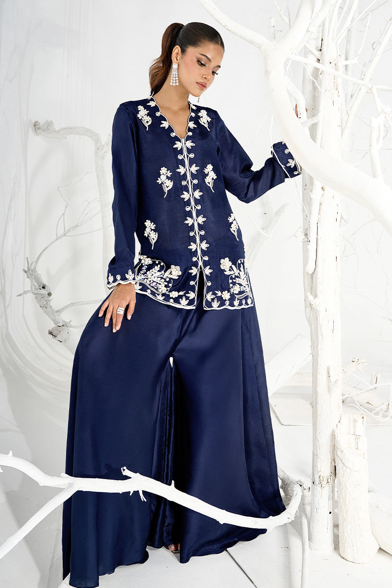 Wardha Saleem | Zimal Silk Edit | Lilia (Pure Raw-Silk) by Wardha Saleem - Designer Dress  - Type : Ladies Clothes - Available at Libayah - 100% Original 