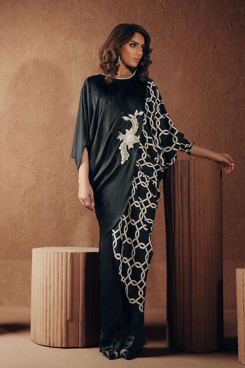 Wardha Saleem | Luxe Edition | Vanta - Designer Dress - Type : Ladies Clothes - Available at Libayah - 100% Original