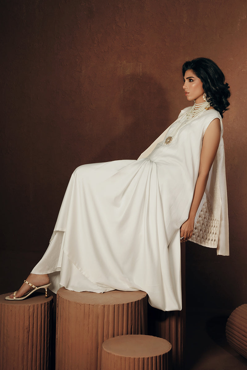 Wardha Saleem | Luxe Edition | Lunere - Designer Dress - Type : Ladies Clothes - Available at Libayah - 100% Original