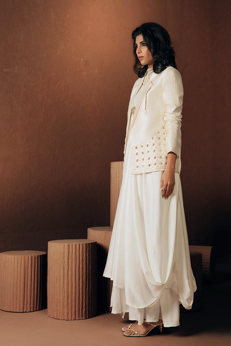 Wardha Saleem | Luxe Edition | Lunere - Designer Dress - Type : Ladies Clothes - Available at Libayah - 100% Original