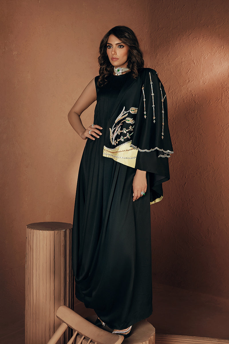 Wardha Saleem | Luxe Edition | Novae - Designer Dress - Type : Ladies Clothes - Available at Libayah - 100% Original