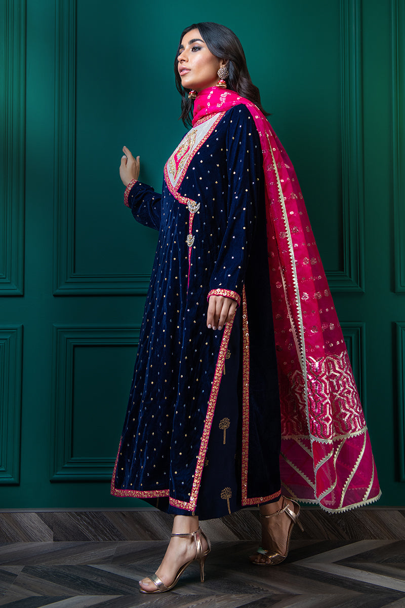 Wardha Saleem | Velvets Winter Fall 24 |  Shalimar by Wardha Saleem - Designer Dress - Type: Ladies Clothes - Available at Libayah - 100% Original