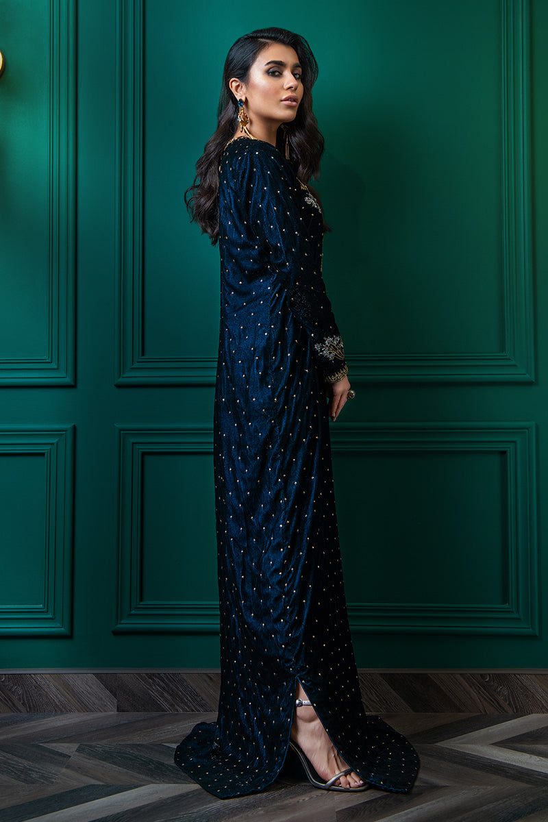 Wardha Saleem | Velvets Winter Fall 24 |  Shikar Gah 2 by Wardha Saleem - Designer Dress - Type: Ladies Clothes - Available at Libayah - 100% Original