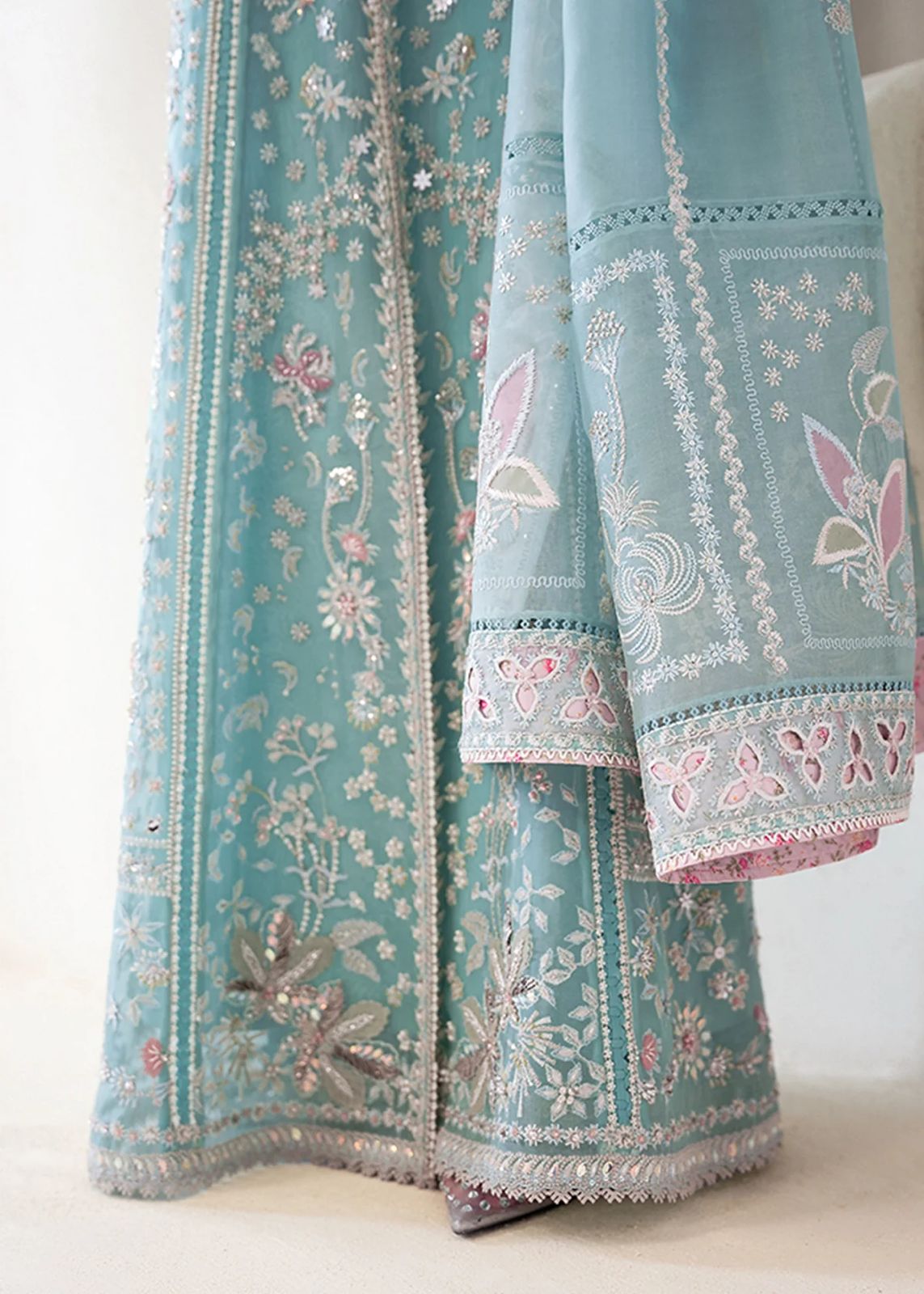 Suffuse | Freeshia RTW'24 |Iyara by Suffuse - Designer Dress  - Type : Wedding Dress - Available at Libayah - 100% Original 