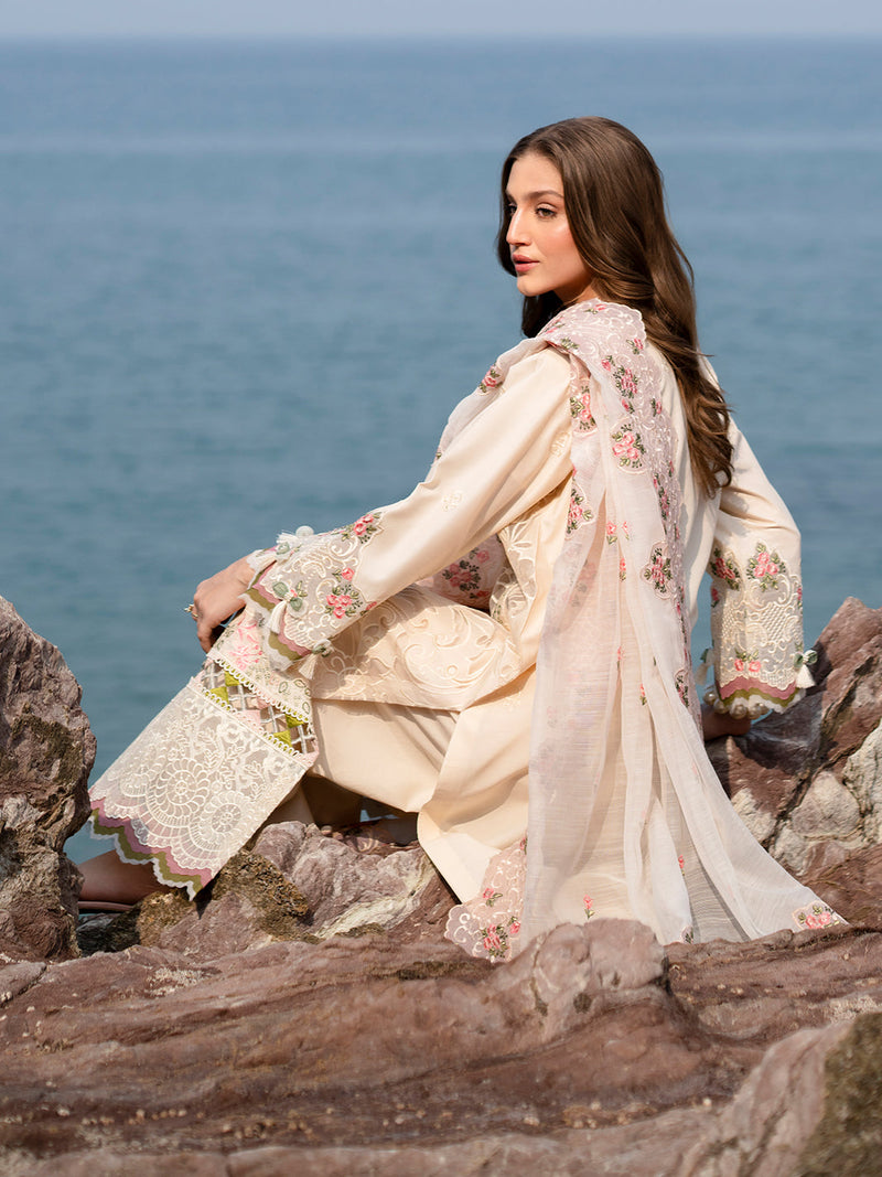Mahnur | Sirena Luxury Lawn 25 | Wisteria by Mahnur - Designer Dress - Type: Ladies Clothes - Available at Libayah - 100% Original