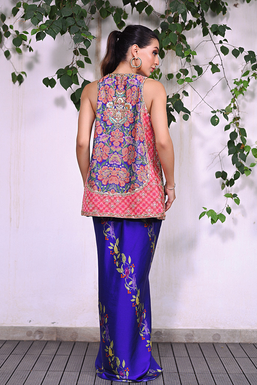 Sania Maskatiya | Diwali Edit 24 | Isara by Sania Maskatiya - Designer Dress - Type: Ladies Clothes - Available at Libayah - 100% Original