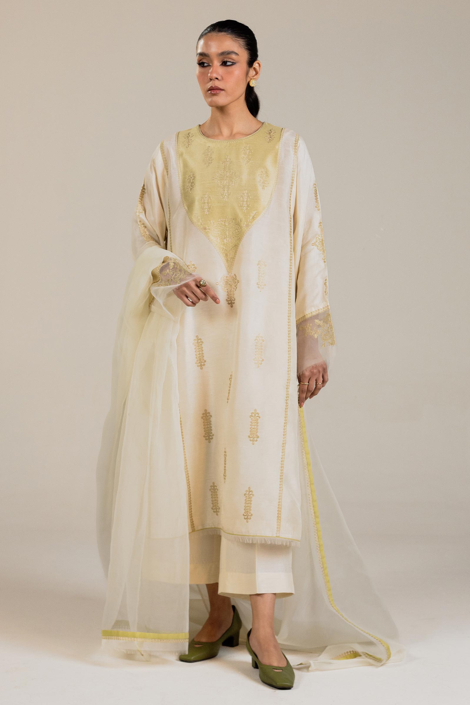 Zara Shahjahan | Festive Collection | ZC-1981 by Zara Shahjahan - Designer Dress - Type: Ladies Clothes - Available at Libayah - 100% Original