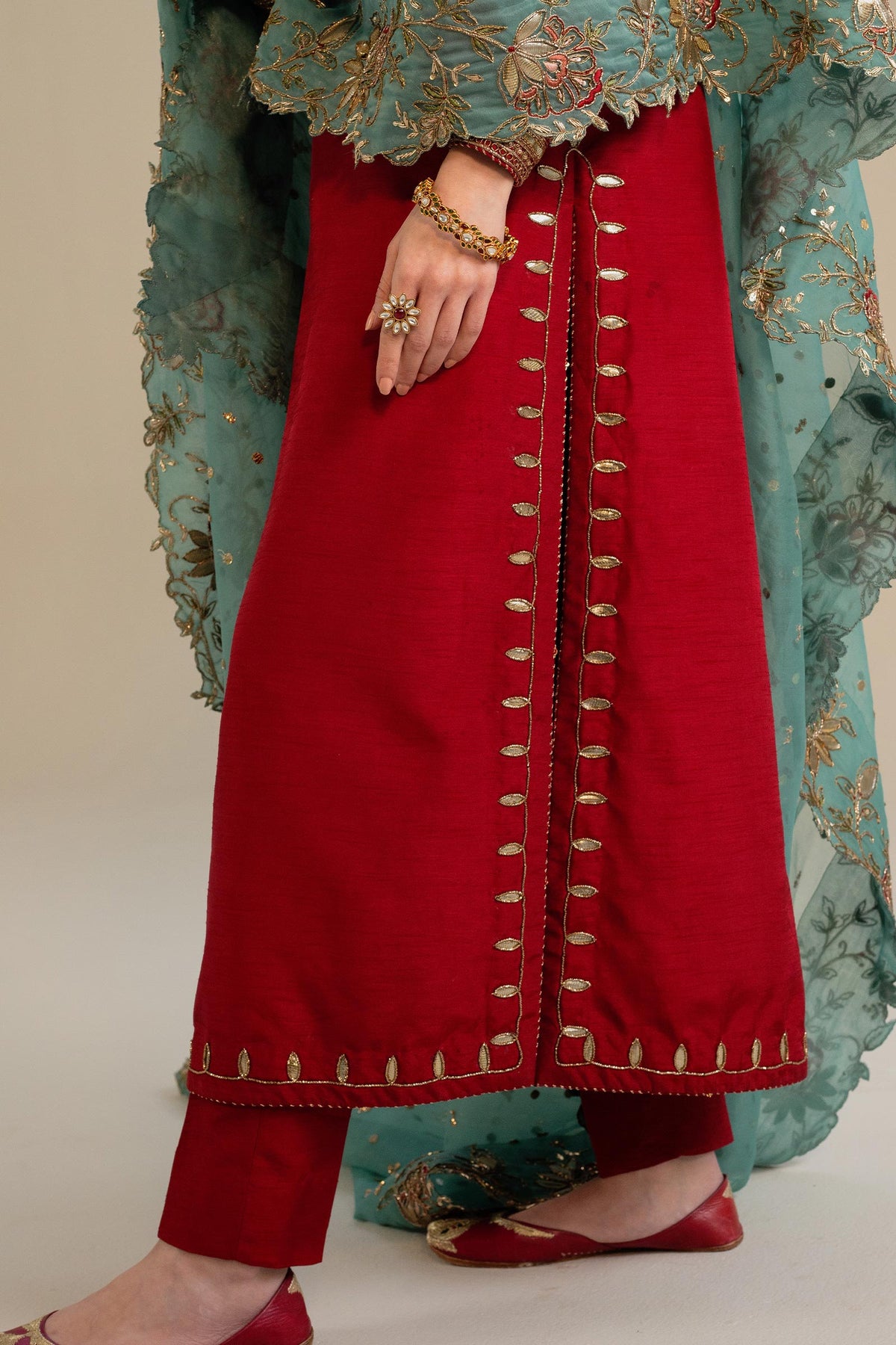 Zara Shahjahan | Wedding Formals 2024 | ZC-3098 by Zara Shahjahan - Designer Dress - Type: Ladies Clothes - Available at Libayah - 100% Original