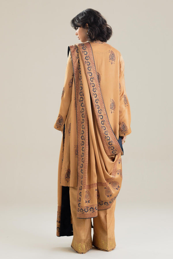 Zara Shahjahan | Handcrafted Suits | ZHC-043 by Zara Shahjahan - Designer Dress - Type: Ladies Clothes - Available at Libayah - 100% Original