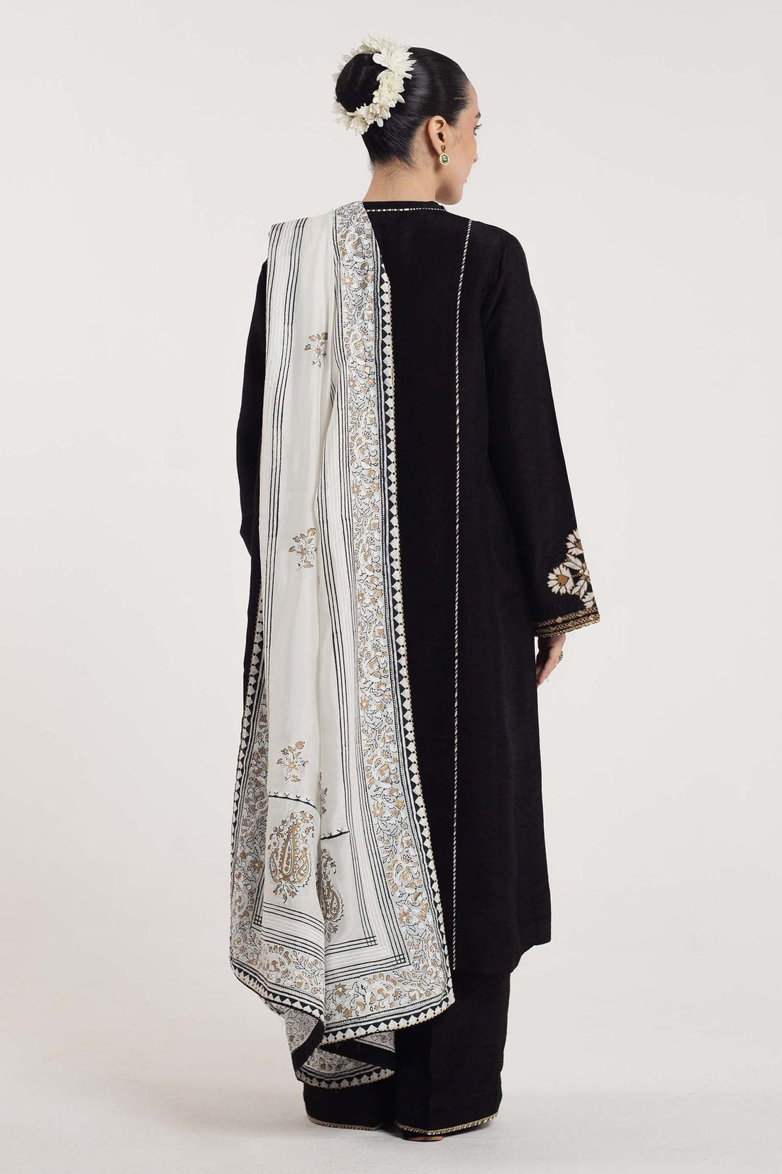 Zara Shahjahan | Handcrafted Suits | ZHC-048 by Zara Shahjahan - Designer Dress - Type: Ladies Clothes - Available at Libayah - 100% Original