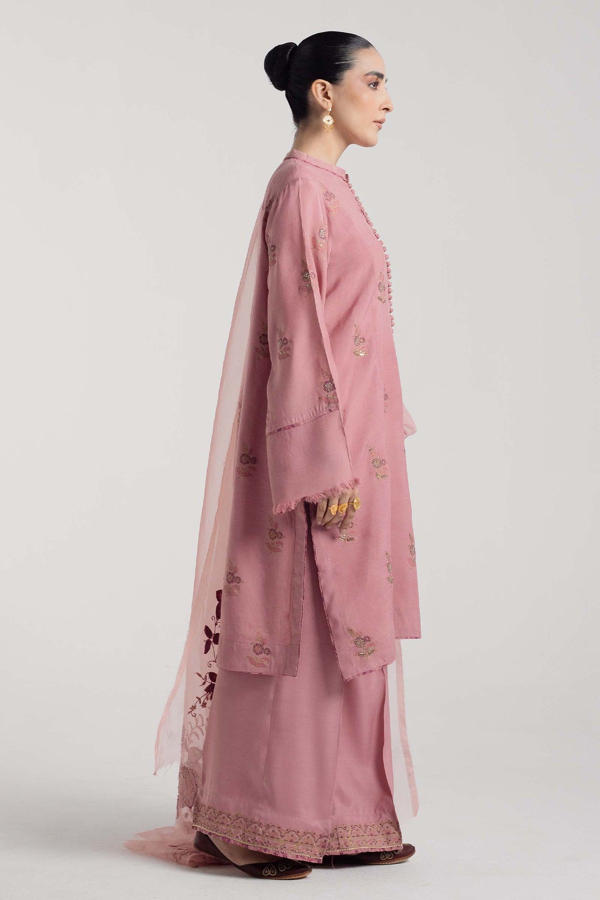 Zara Shahjahan | Handcrafted Suits | ZHC-050 by Zara Shahjahan - Designer Dress - Type: Ladies Clothes - Available at Libayah - 100% Original