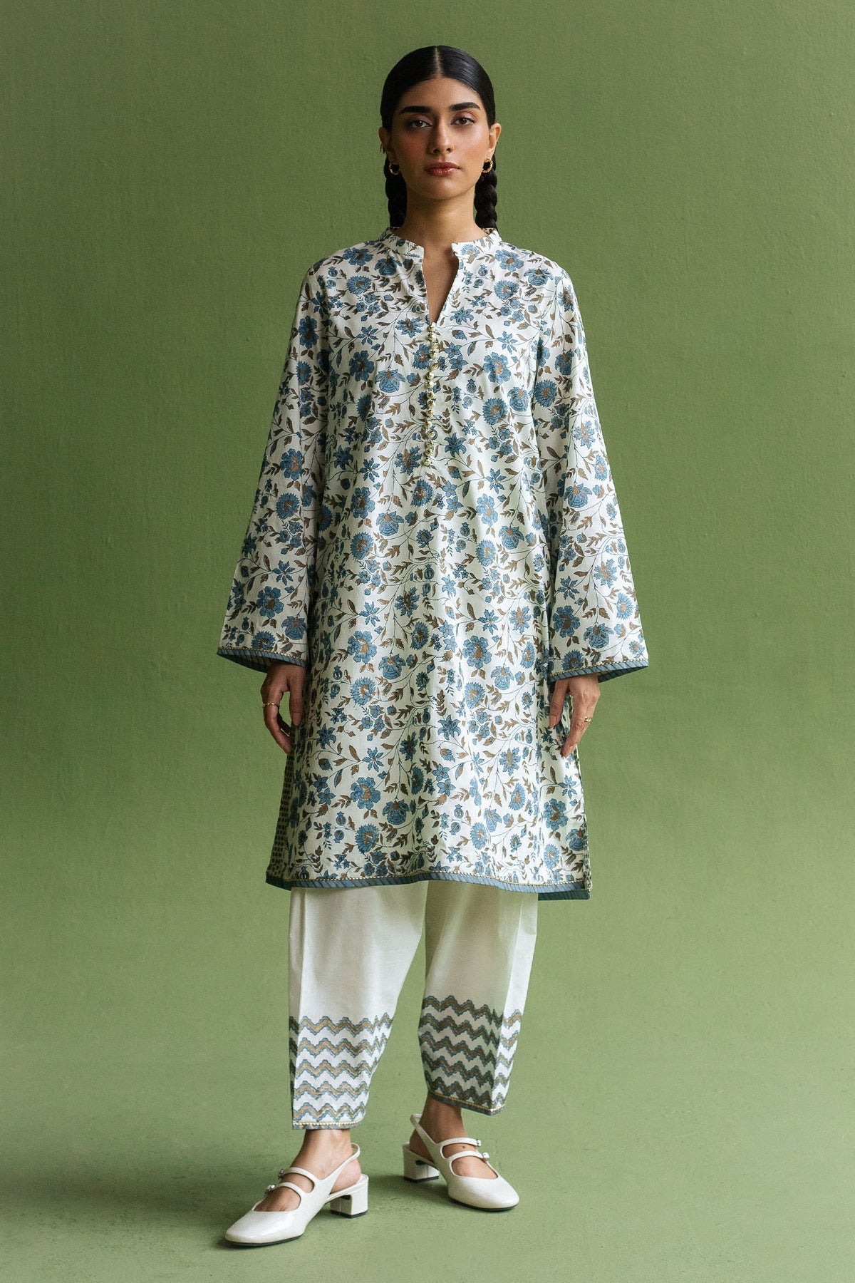 Zara Shahjahan | Handcrafted Suits | ZHC-051 by Zara Shahjahan - Designer Dress - Type: Ladies Clothes - Available at Libayah - 100% Original