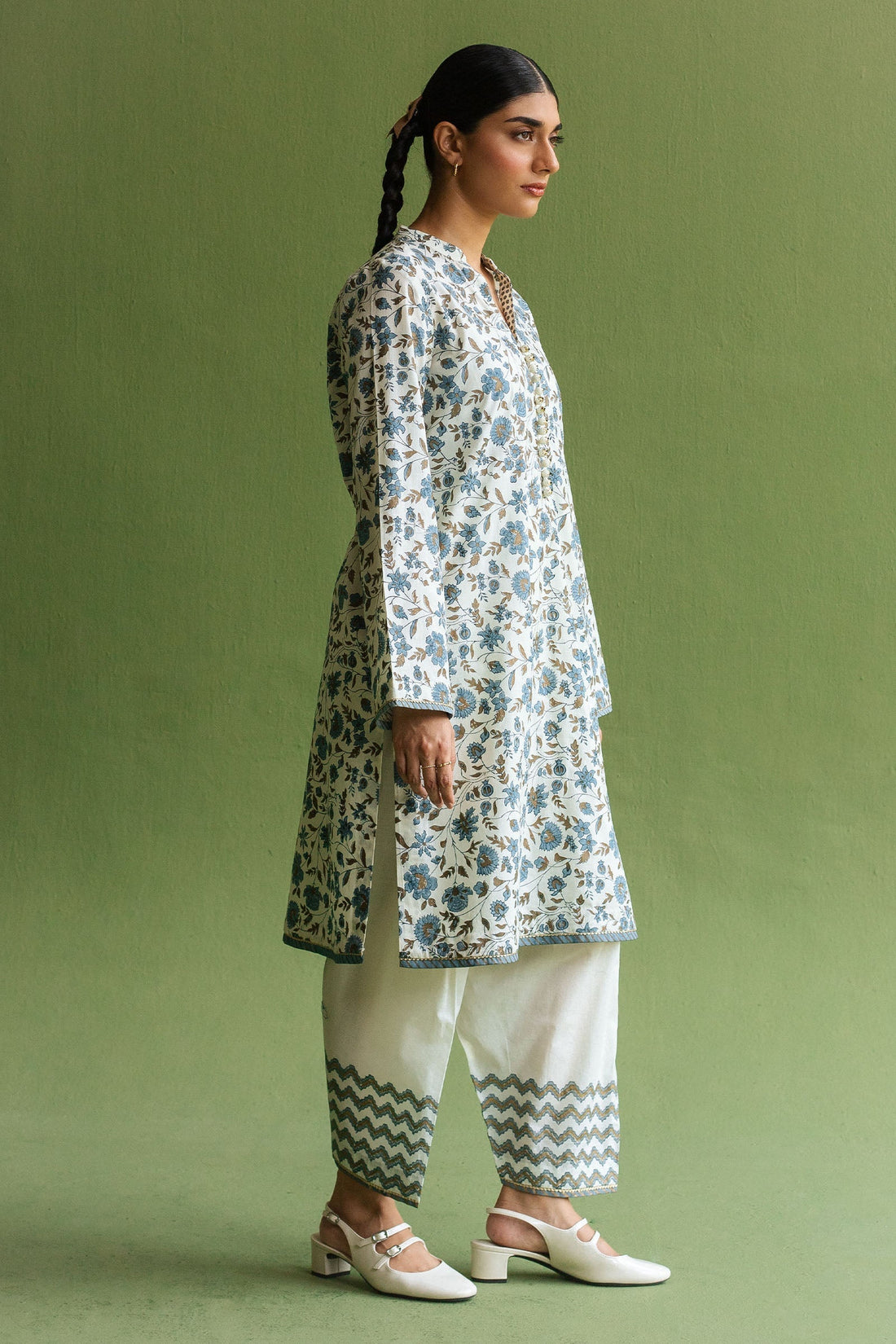 Zara Shahjahan | Handcrafted Suits | ZHC-051 by Zara Shahjahan - Designer Dress - Type: Ladies Clothes - Available at Libayah - 100% Original