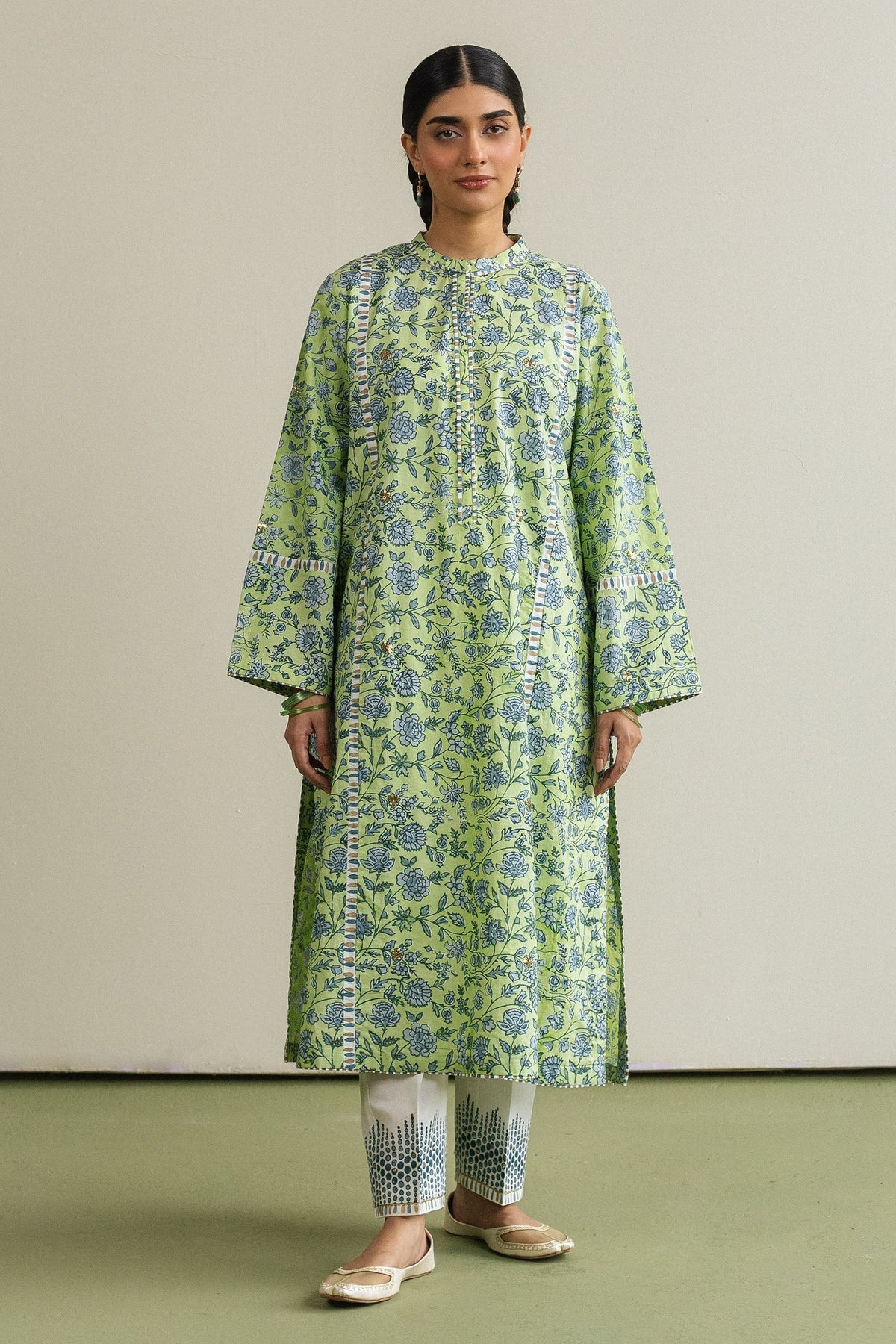 Zara Shahjahan | Handcrafted Suits | ZHC-052 by Zara Shahjahan - Designer Dress - Type: Ladies Clothes - Available at Libayah - 100% Original