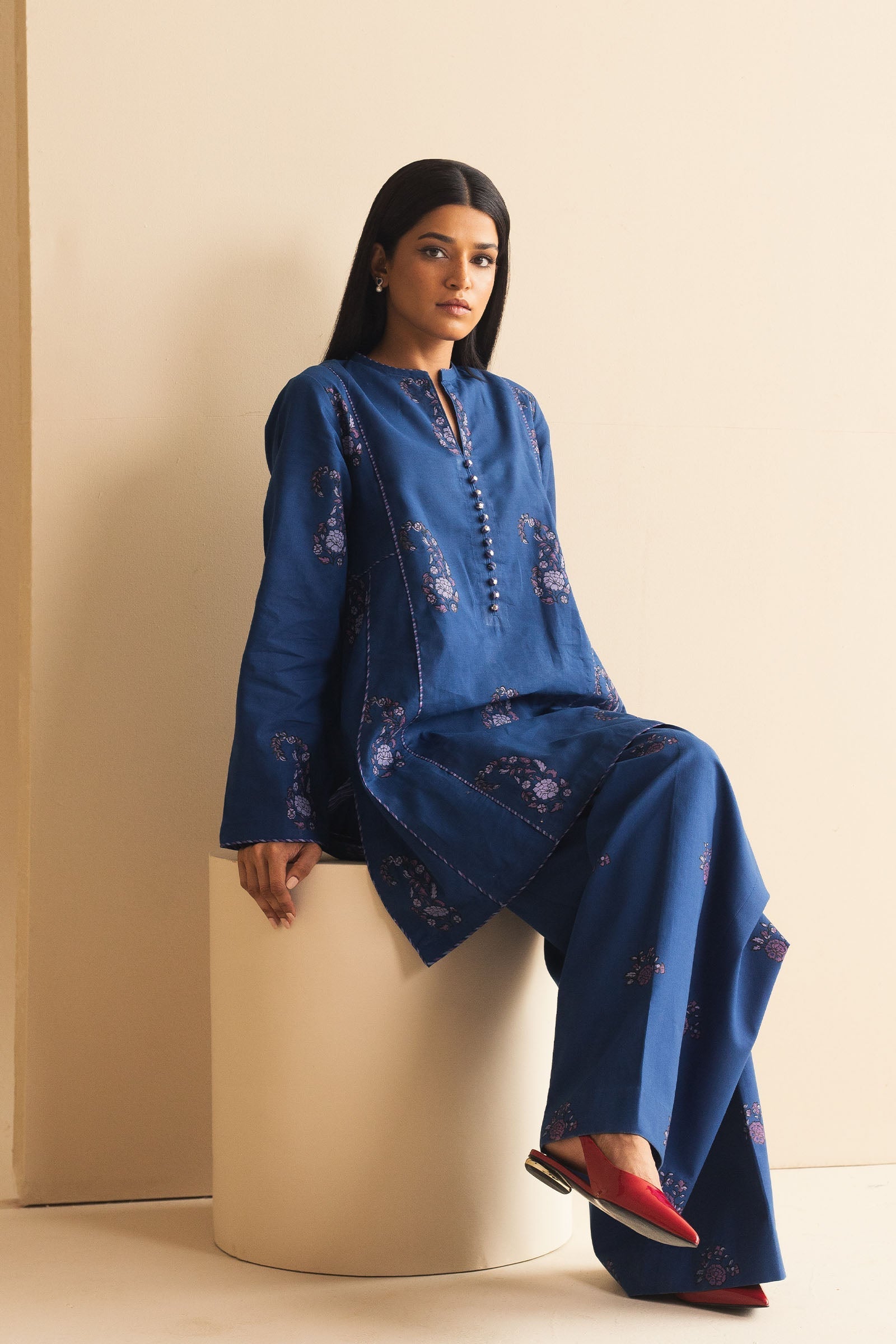 Zara Shahjahan | Handcrafted Suits | ZHC-056 by Zara Shahjahan - Designer Dress - Type: Ladies Clothes - Available at Libayah - 100% Original