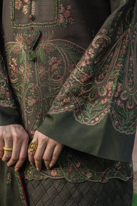 Zara Shahjahan | Winter 24 |  ZOHREH-D5 by Zara Sahjahan - Designer Dress - Type: Ladies Clothes - Available at Libayah - 100% Original
