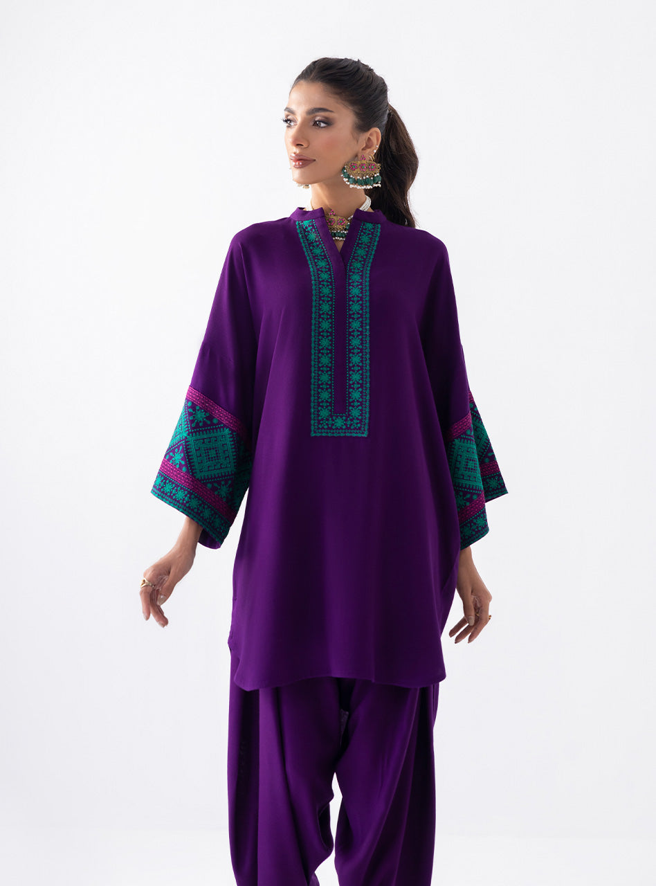Zainab Chottani | Aara Casual Pret |  Blushing Plum by Zainab Chottani - Designer Dress - Type: Ladies Clothes - Available at Libayah - 100% Original