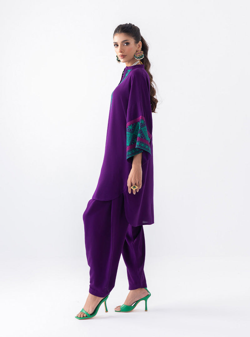 Zainab Chottani | Aara Casual Pret |  Blushing Plum by Zainab Chottani - Designer Dress - Type: Ladies Clothes - Available at Libayah - 100% Original