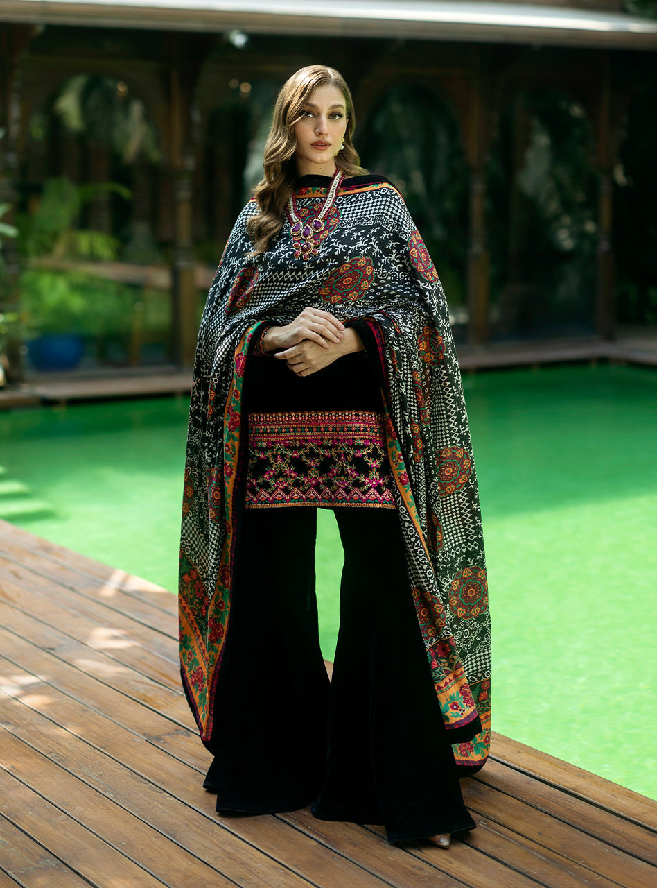 Zainab Chottani | Makhmal Luxe Pret | Zulmat by Zainab Chottani - Designer Dress - Type: Ladies Clothes - Available at Libayah - 100% Original